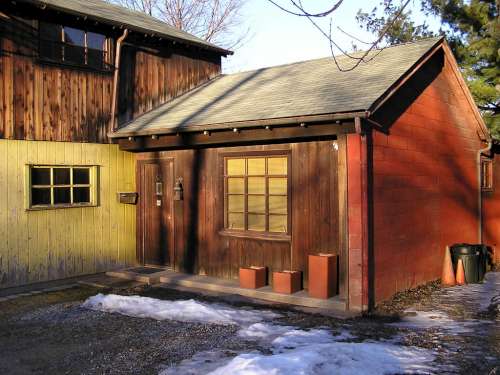 Elmer's cottage on the canal